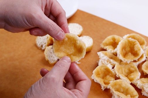 Ngọt thanh sinh tố bông cải xanh và lê