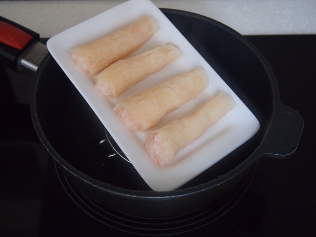 Ngọt thơm sinh tố táo bí đỏ cho cả nhà "mê mệt"