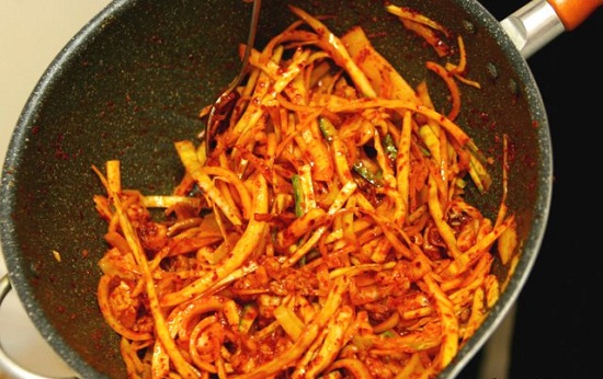 Ngọt thơm súp gà ngô tươi tự làm tại nhà