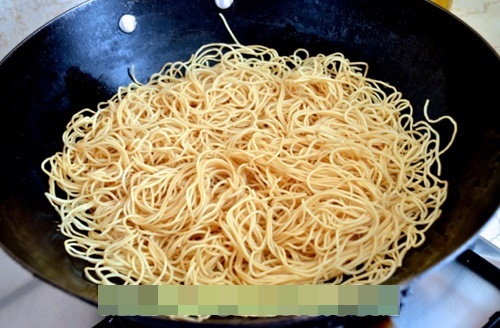 Ngọt thơm súp gà ngô tươi tự làm tại nhà