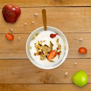 Cách làm ngũ cốc trộn trái cây