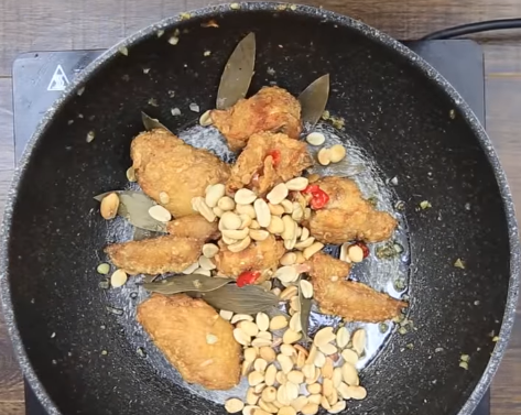 Nhà có cơm nguội thì hãy làm theo cách này, đảm bảo ngon miệng hơn cơm rang 100 lần