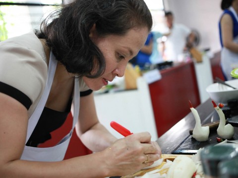 Nhâm nhi ngày hè cùng bắp xào trứng muối