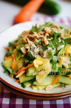 Nhậu ngon với gỏi dưa leo cá khô