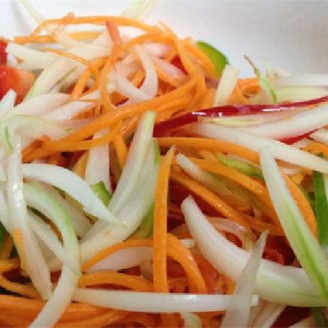 Cách làm nộm mì sốt mè