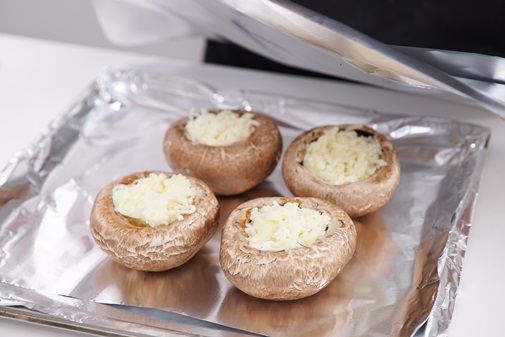 Nộm củ cải đỏ cay giòn tê tê nơi đầu lưỡi