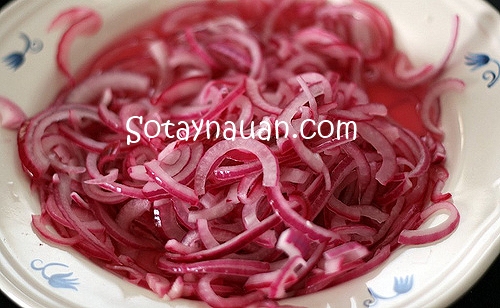 Nộm gà bắp cải