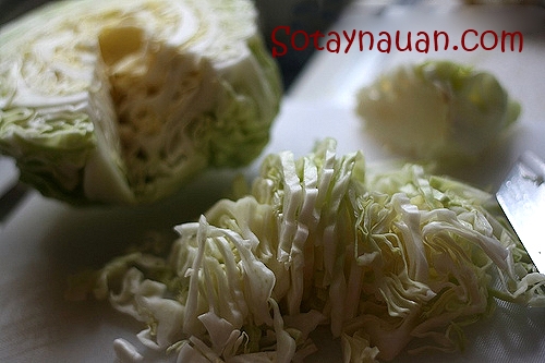 Nộm gà bắp cải