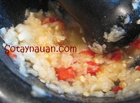 Nộm gà bắp cải