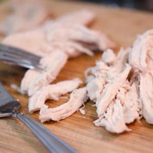 Cách làm nộm gà dưa leo