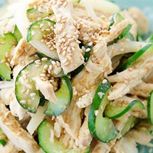 Cách làm nộm gà dưa leo