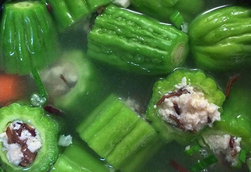 Nộm gà  rau củ kiểu Thái chua chua ngọt ngot hấp dẫn vô cùng