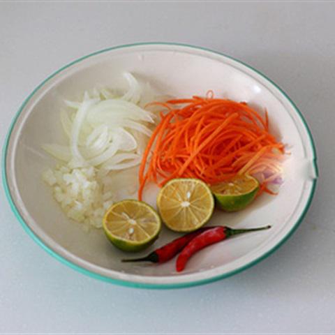 Cách làm nộm gà xé