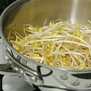 Cách làm nộm giá đỗ