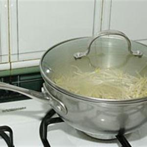 Cách làm nộm giá đỗ