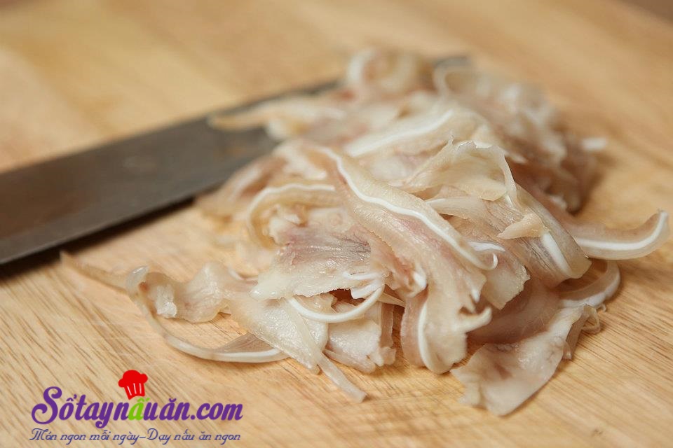 Nộm sứa giòn giòn chua ngọt