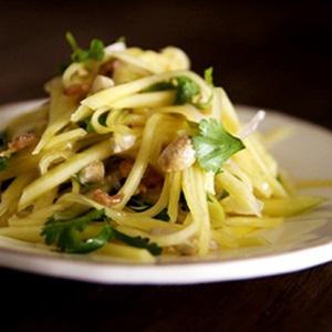 Cách làm nộm xoài xanh