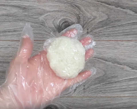 Nóng hổi với cách tự làm nem chua rán ngon hơn ngoài hàng