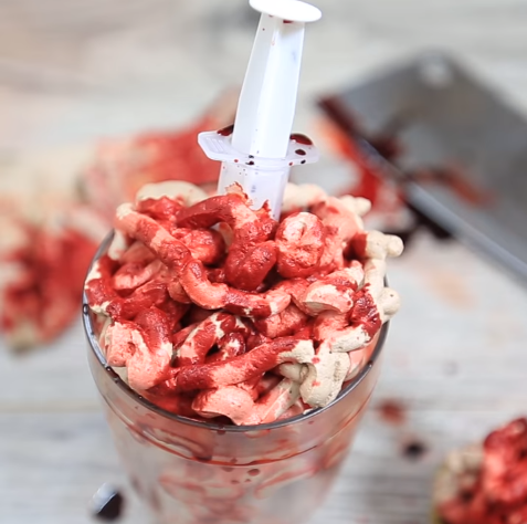 Nóng hổi vừa thổi vừa ăn với khoai lang lắc phô mai ngon hơn ngoài hàng