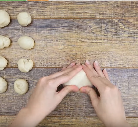 Nui cay bơ tỏi nhìn là thích, ăn là mê