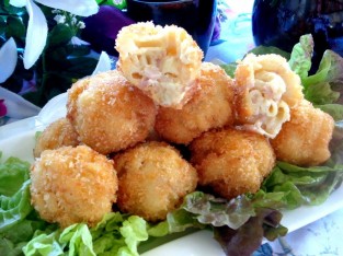 Nui chiên giòn- món ngon cho bé lười ăn sáng