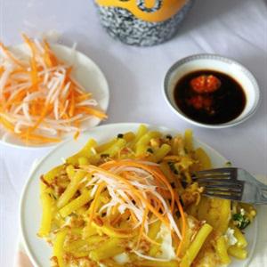 Cách làm nui chiên trứng