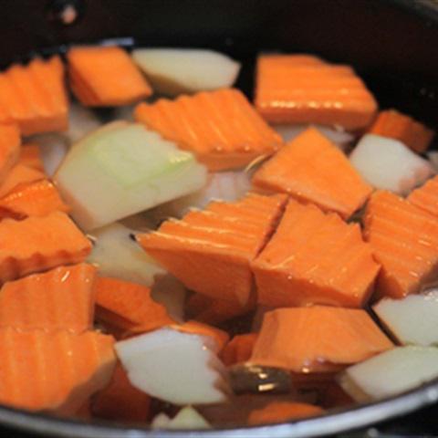 Cách làm nui gạo nấu chay