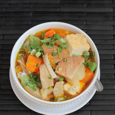 Cách làm nui gạo nấu chay