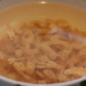 Cách làm nui gạo nấu mọc tôm