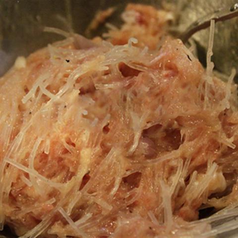 Cách làm nui nấu thịt viên