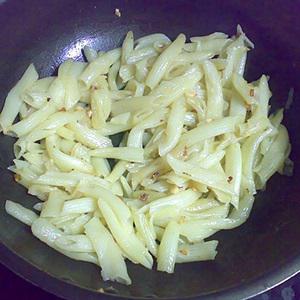 Cách làm nui sốt bò đút lò