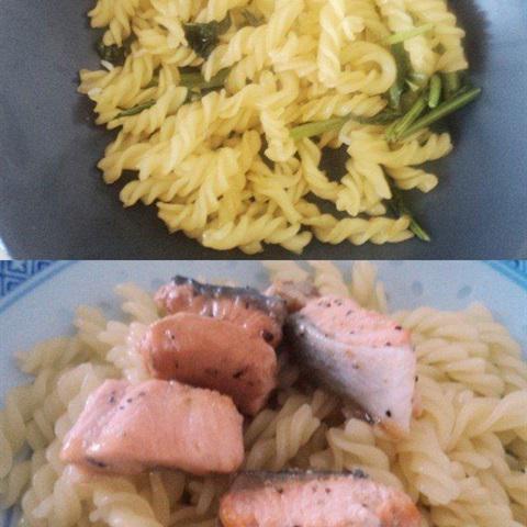 Cách làm nui sốt tương ớt cá hồi