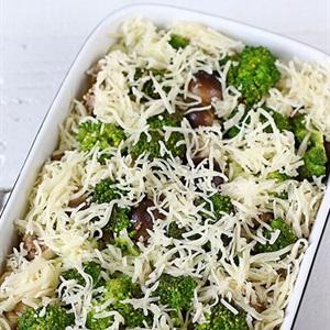 Cách làm nui thịt bằm đút lò