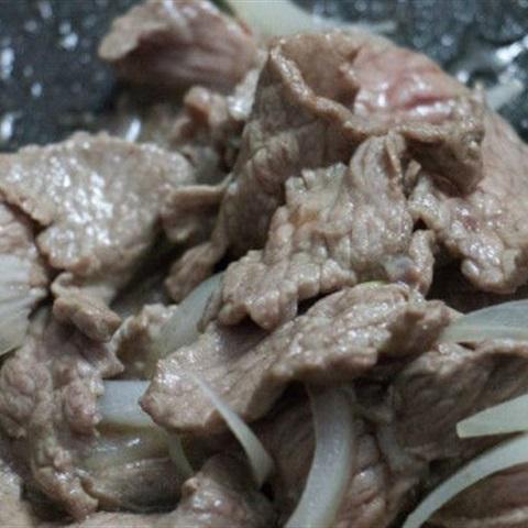 Cách làm nui xào bò