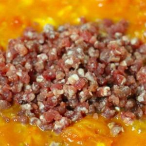 Cách làm nui xào bò bằm