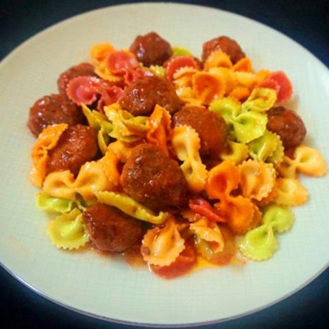 Cách làm nui xào bò viên