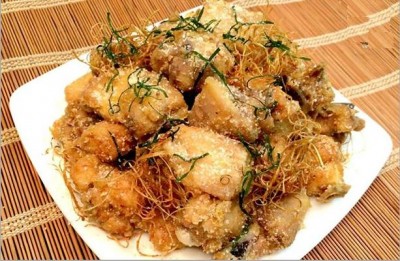 Nui xào rau củ chay