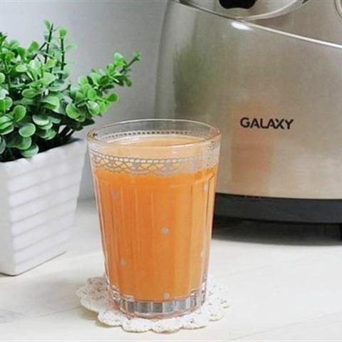 Cách làm nước ép lê, cà rốt và quýt