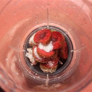 Cách làm nước ép mận hậu