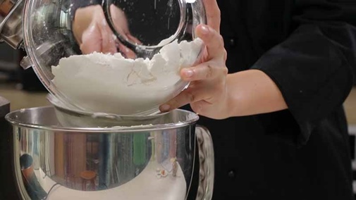 Nước ép mướp đắng giảm cân, đẹp da, giảm căng thẳng siêu hiệu quả