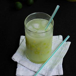 Cách pha nước ép ổi chanh