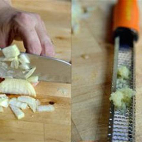 Cách làm nước sốt bánh Pizza