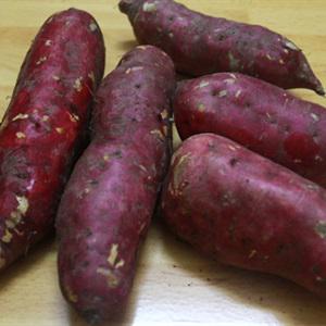 Cách nướng khoai lang bằng lò vi sóng