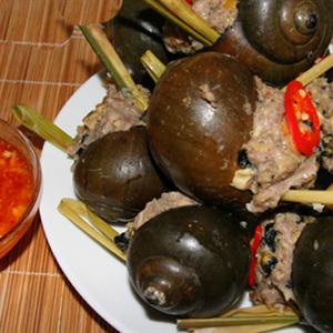 Cách làm ốc bươu nhồi thịt chấm mắm gừng