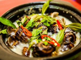 Ốc len xào dừa thơm béo