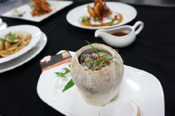 Ốc len xào dừa thơm ngon béo ngậy