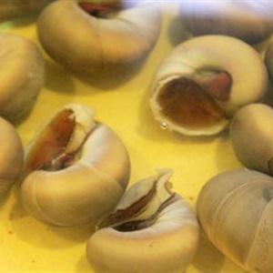 Cách làm ốc mỡ xào sa tế