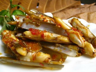 Ốc móng tay hấp Thái