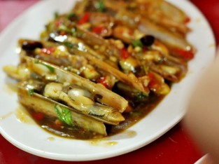 Ốc móng tay xào tỏi