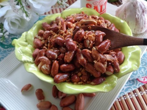 Ốc nhồi thịt hấp lá gừng thơm nức mũi, đến đầu bếp cũng phải hỏi bí quyết